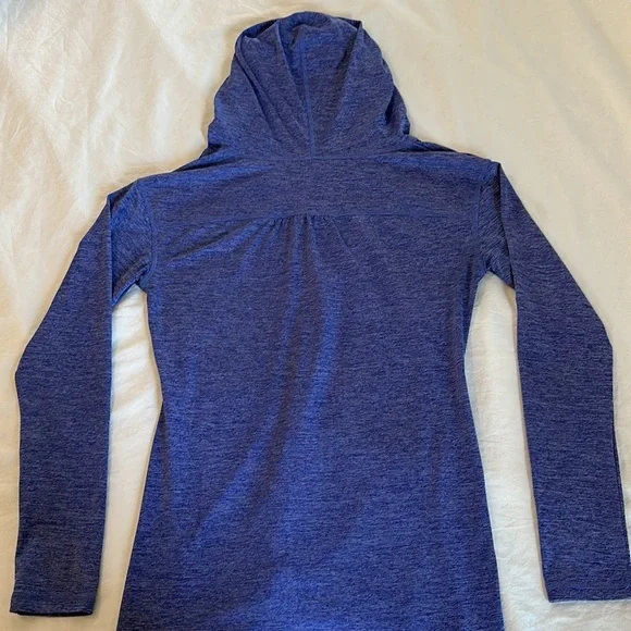 Zella purple hooded athletic top. Size XS - Picture 3 of 4